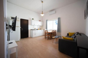 Awesome apartment up to 6 guests